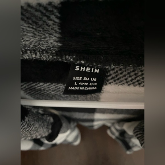 Shein soft sweater Large - Picture 3 of 3